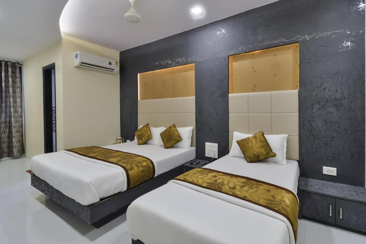 Hotel Aroma- Dadar Mumbai Exterior photo